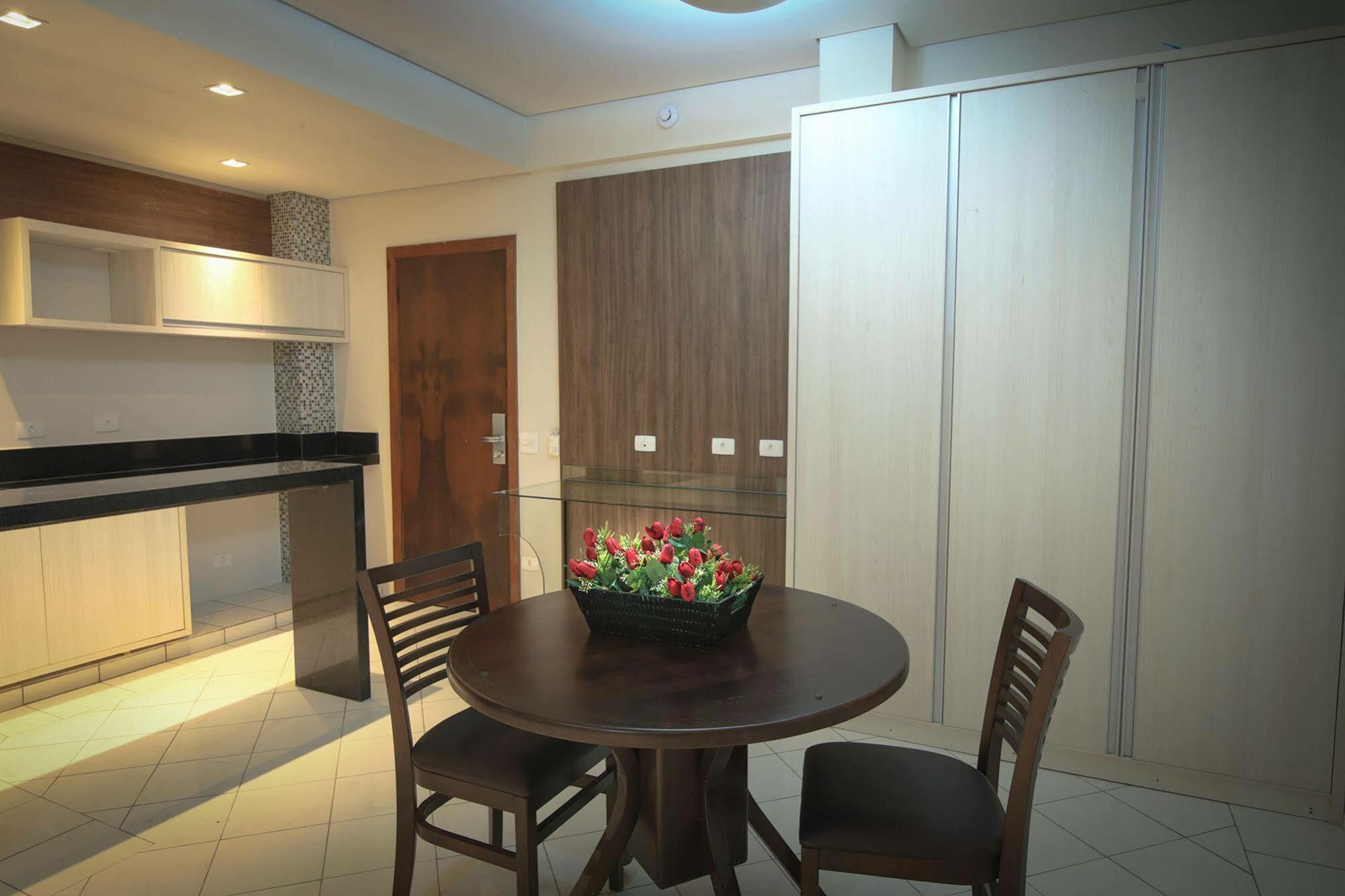 London Hotel Londrina Exterior foto